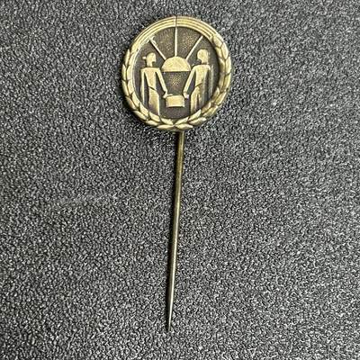 西秦中古拍卖第五十五期 - 芬兰二战1941年援助纪念章
