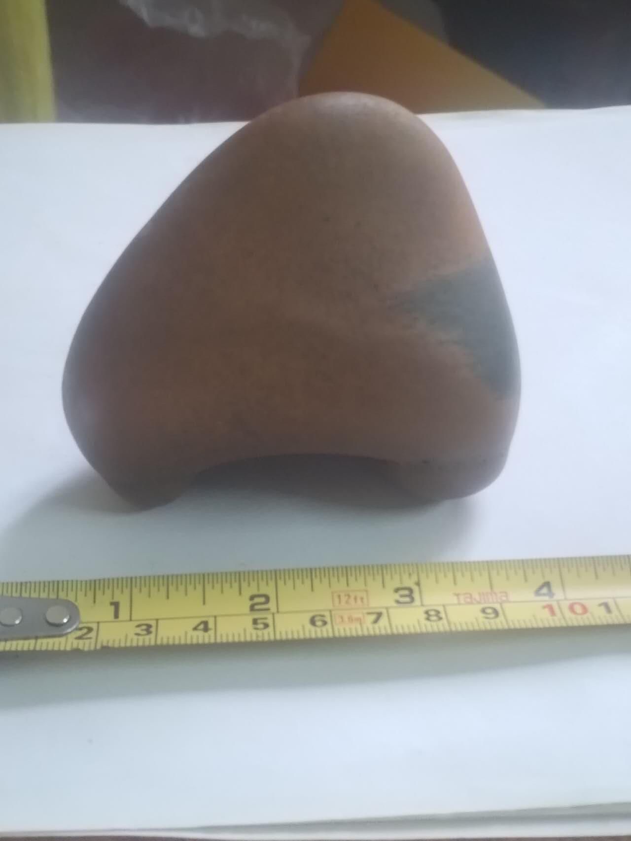 奇石原石。黄腊石摆件。