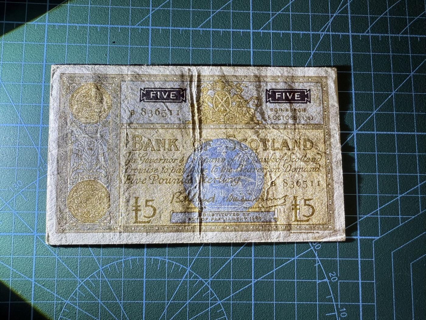 【炜奕收藏】，第四十二期 1963年苏格兰银行5镑，AU-品相，号码无47