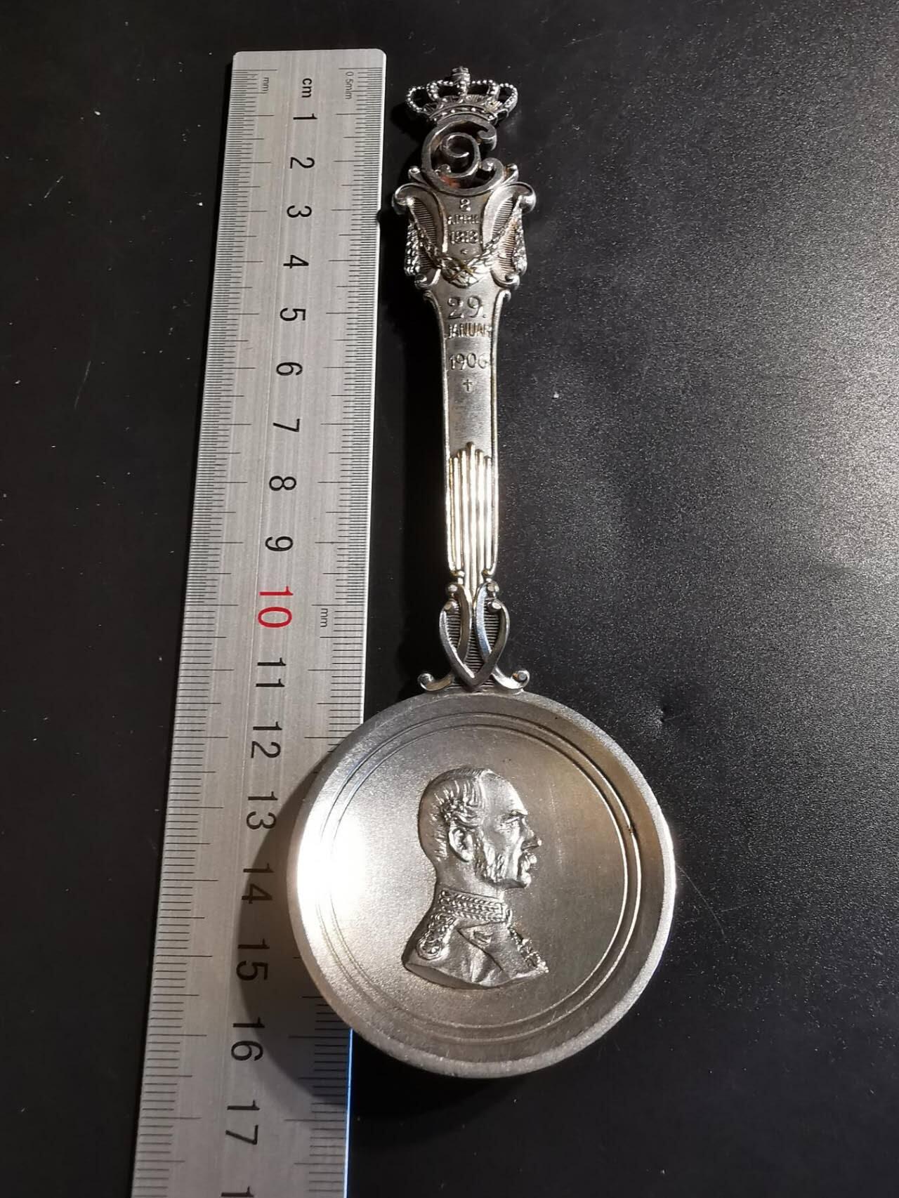 老王徽章第143期