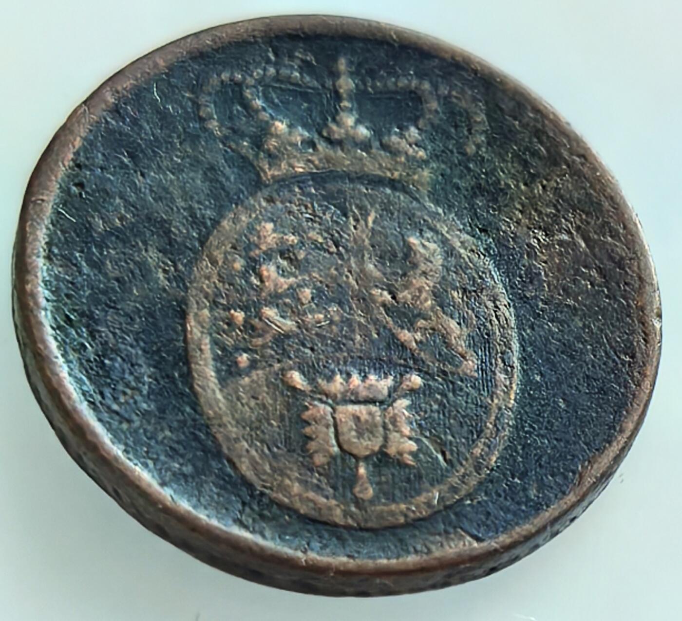  北欧优质老散币及外国纪念币专场，周六晚上九点倒数截拍，满百包邮，可寄存半年，喜欢朋友微信扫描二维码可直接参拍 待编辑