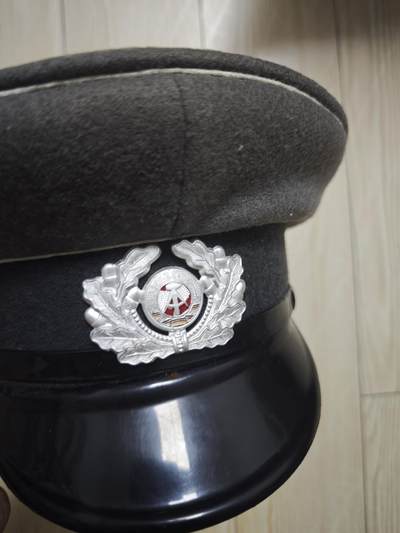 2025第二次拍卖 - 东德nva粗呢兵帽（57 有损）