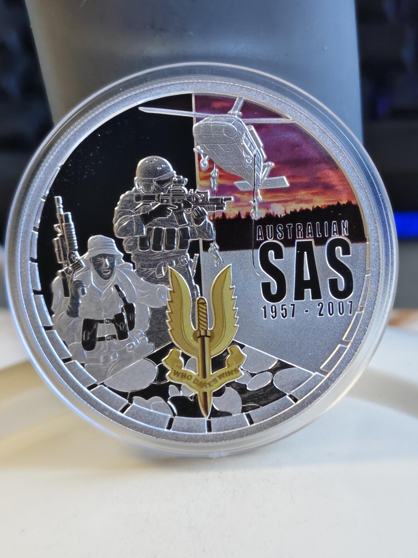 第172期拍卖【长期征集拍品】 澳大利亚2007年SAS空中支援50周年1盎司纪念彩银币，999银，发行7500枚