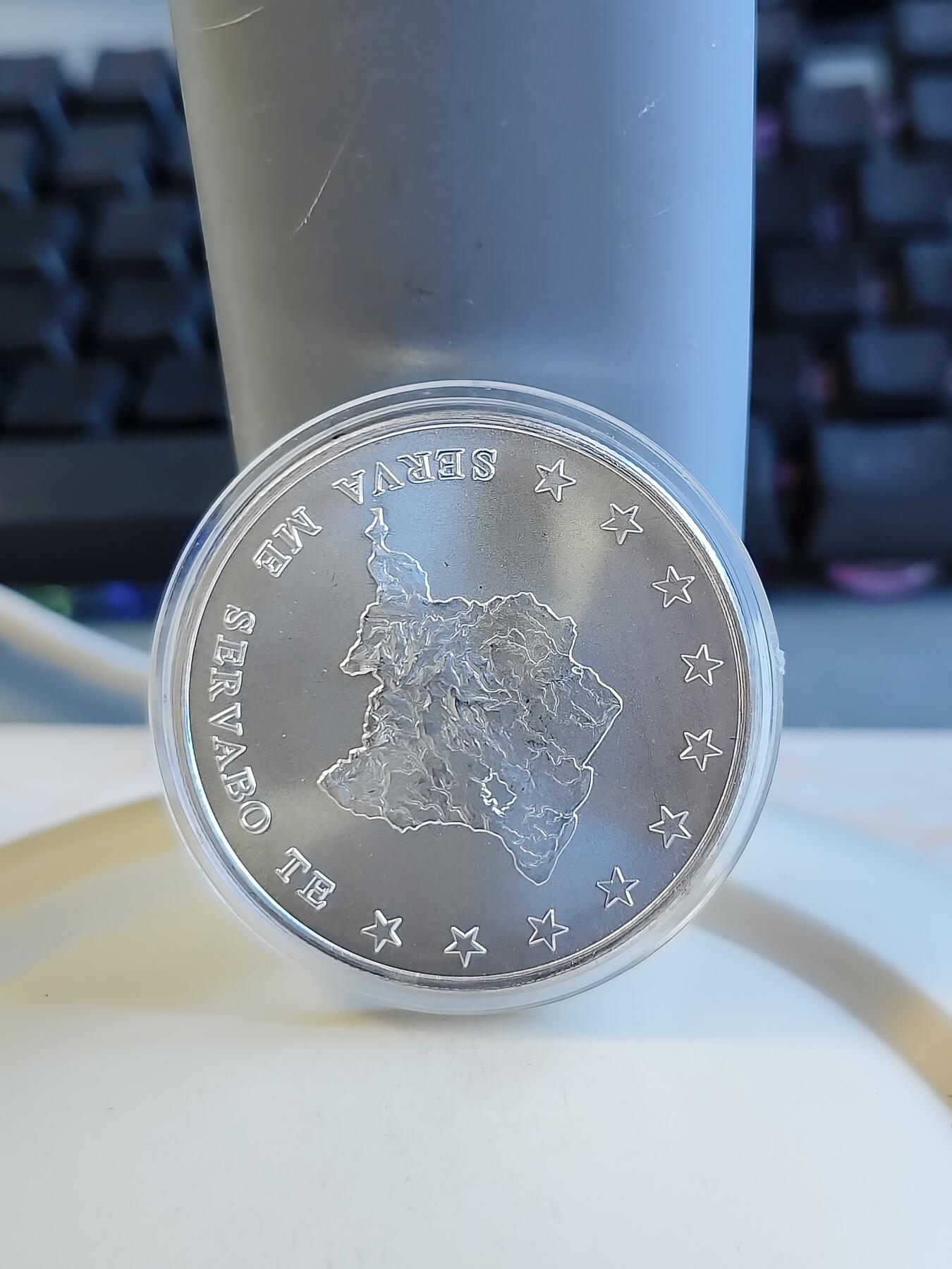 第172期拍卖【长期征集拍品】 苏里南2013年地图1盎司纪念银币，999银