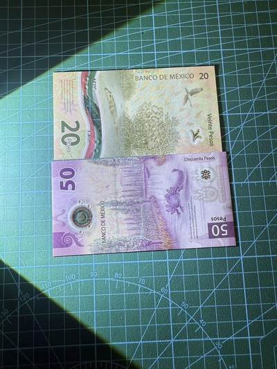 【炜奕收藏】，第四十二期 墨西哥20-50比索两张塑料钞，UNC品相，均为AA冠，50比索为IBNS获奖钞