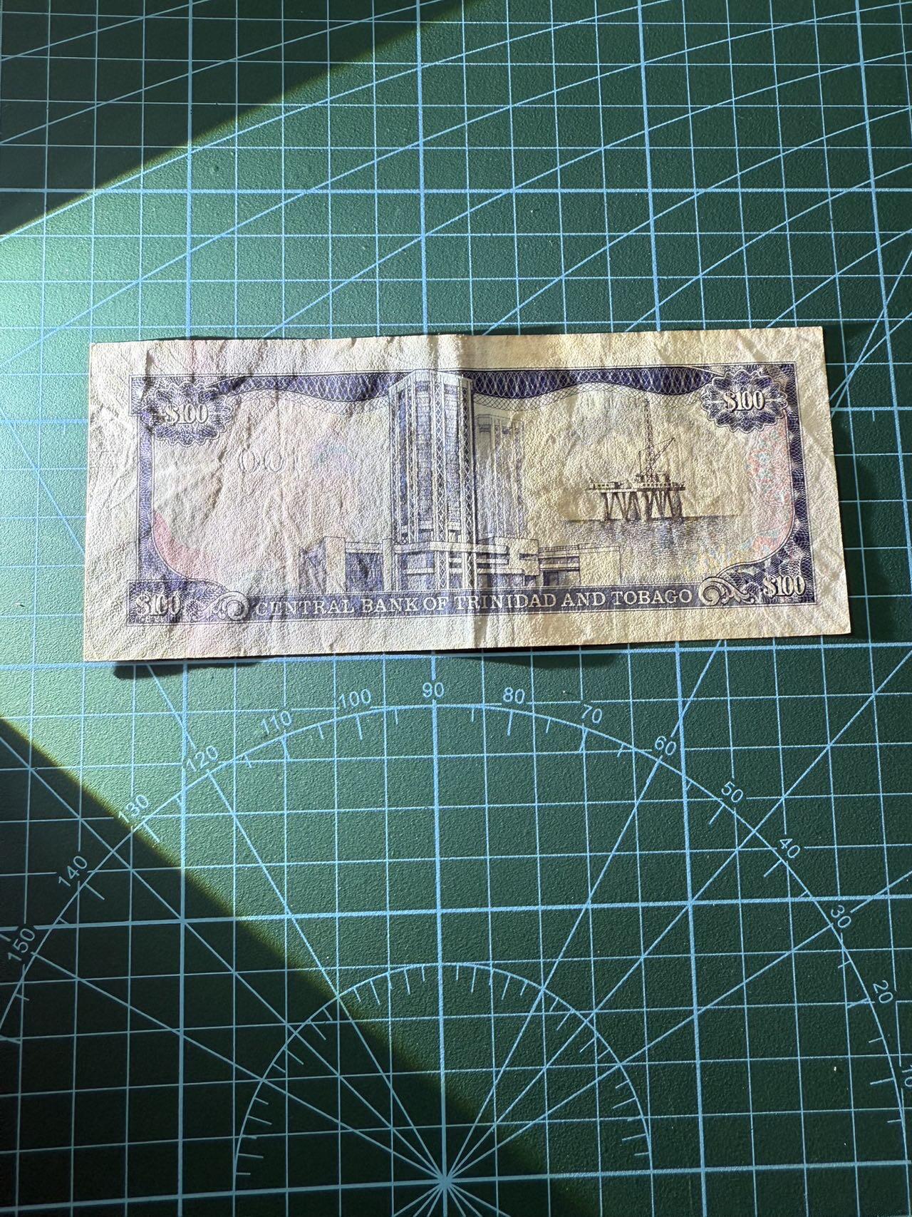 【炜奕收藏】，第四十二期 特立尼达和多巴哥100元，流通好品