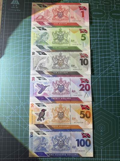 【炜奕收藏】，第四十二期 特立尼达和多巴哥1-100元共6张，UNC品相，包含多张无47
