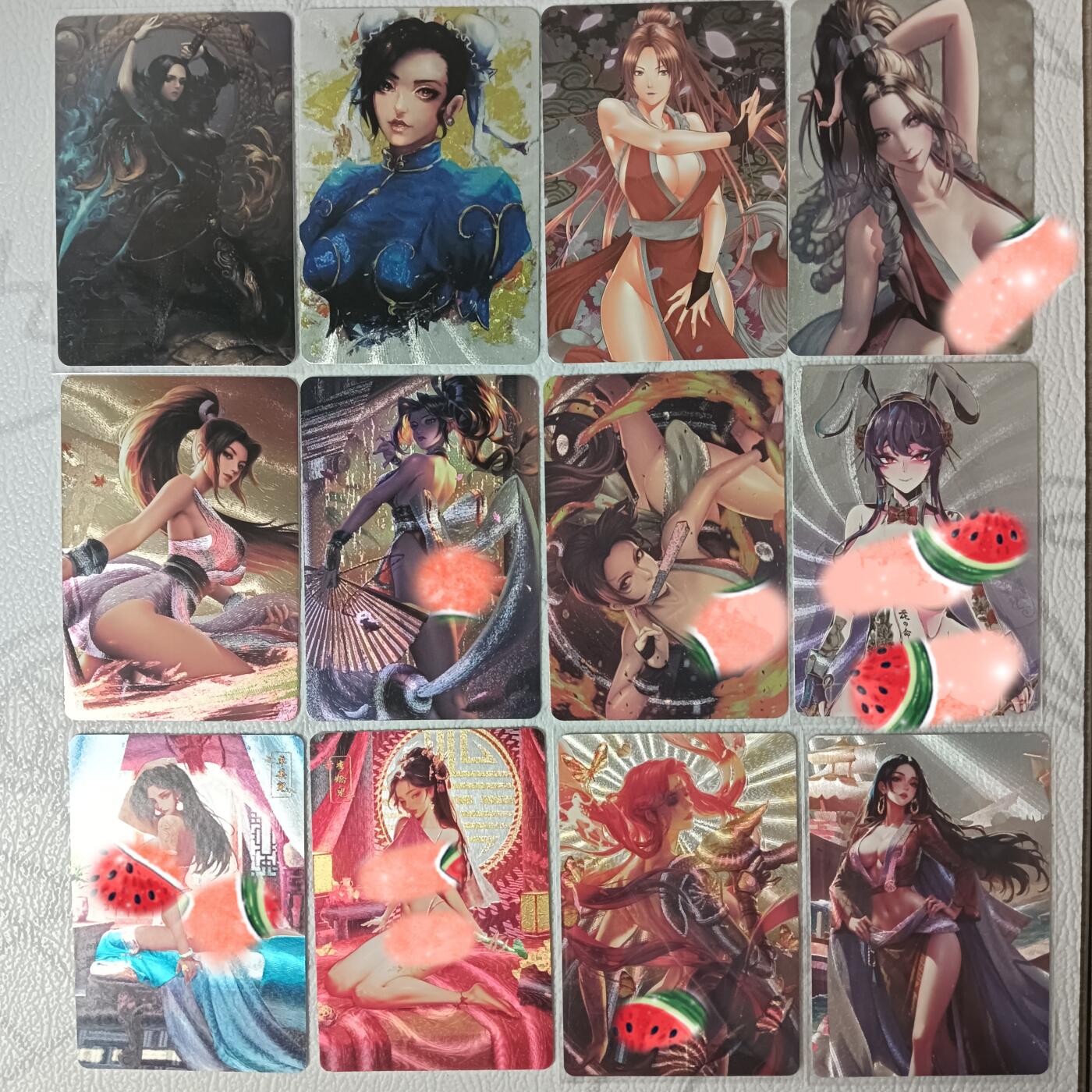 花开卡拍第35期（8月24号周日截拍，品控勿拍!!!拍品不寄存，运费5元，自制卡难免瑕疵，可能存在轻微撞角爆边等出厂瑕疵，品控介意勿拍！） 砖家卡牌，粗闪，12张，包含3张艺术版