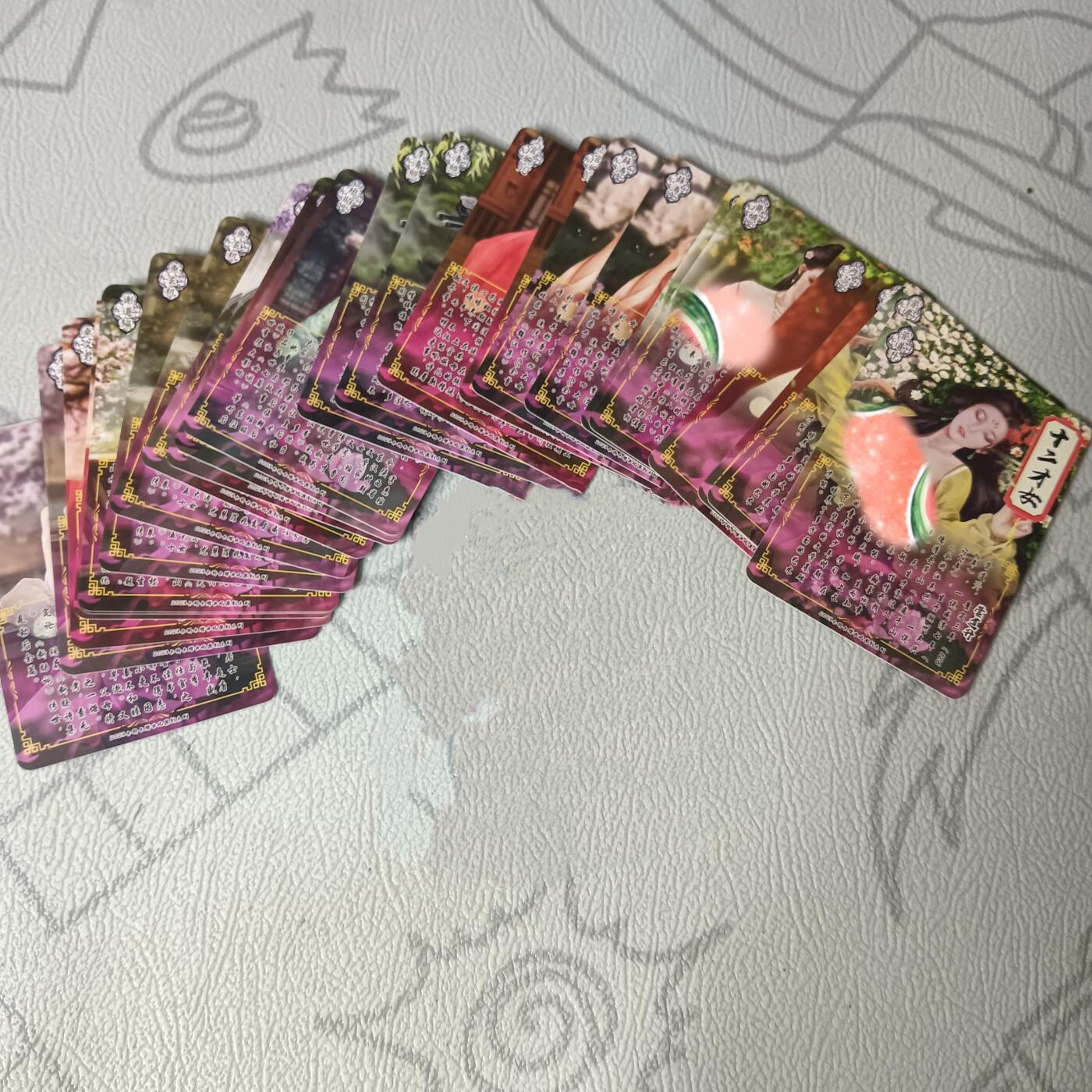 花开卡拍第35期（8月24号周日截拍，品控勿拍!!!拍品不寄存，运费5元，自制卡难免瑕疵，可能存在轻微撞角爆边等出厂瑕疵，品控介意勿拍！） 卡将十二才女彩闪全套24张，12人物正常版+艺术版