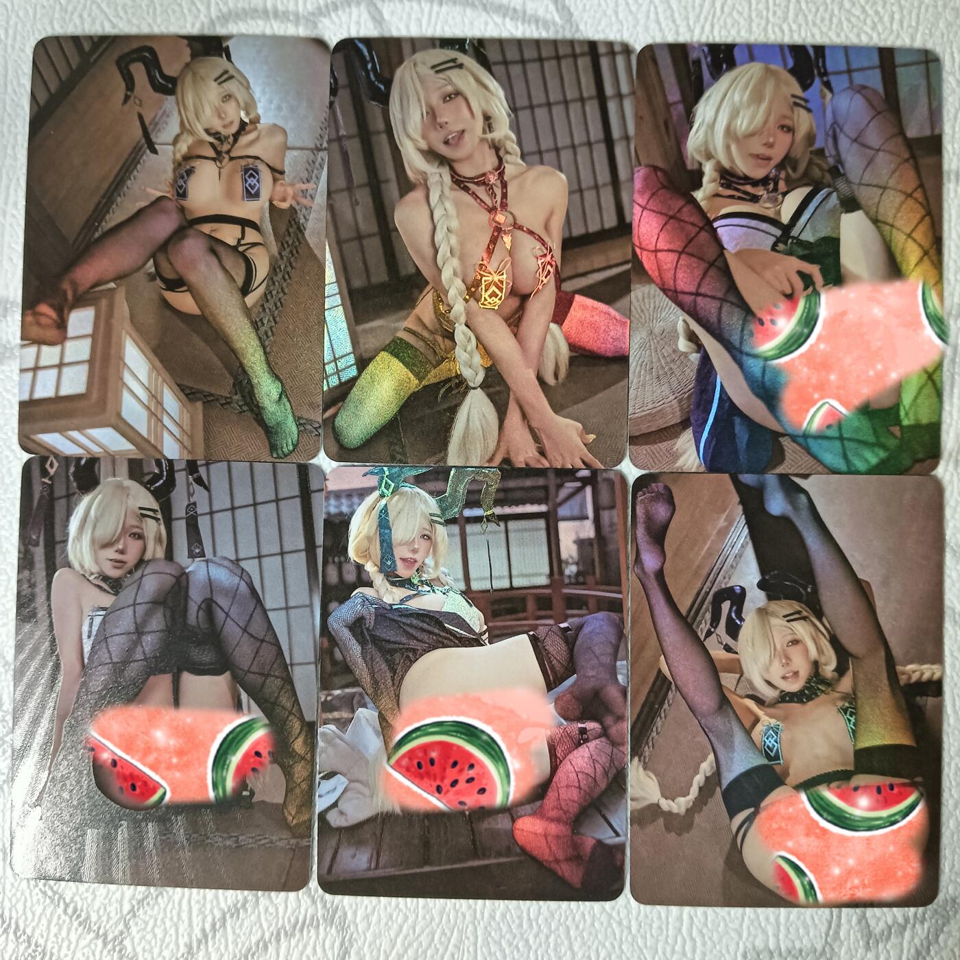 花开卡拍第35期（8月24号周日截拍，品控勿拍!!!拍品不寄存，运费5元，自制卡难免瑕疵，可能存在轻微撞角爆边等出厂瑕疵，品控介意勿拍！） 墨卡艺术卡 COS套卡6张 彩闪