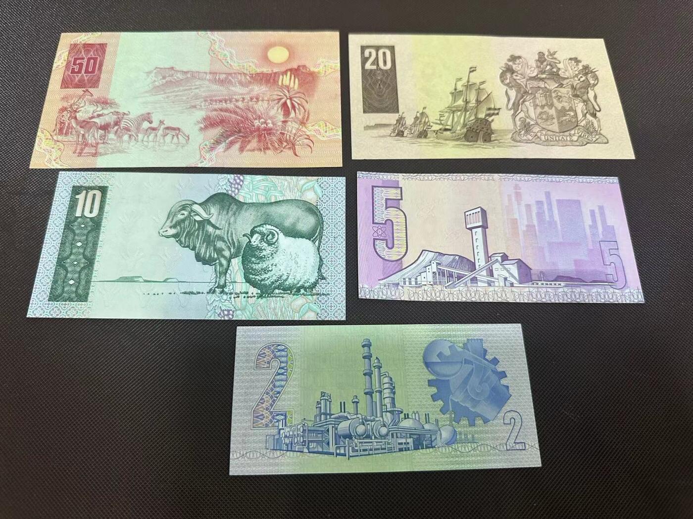 喜羊羊钱币收藏2025第9期(普品场) 南非1984年2-50 au+-unc- 其中100有针扣