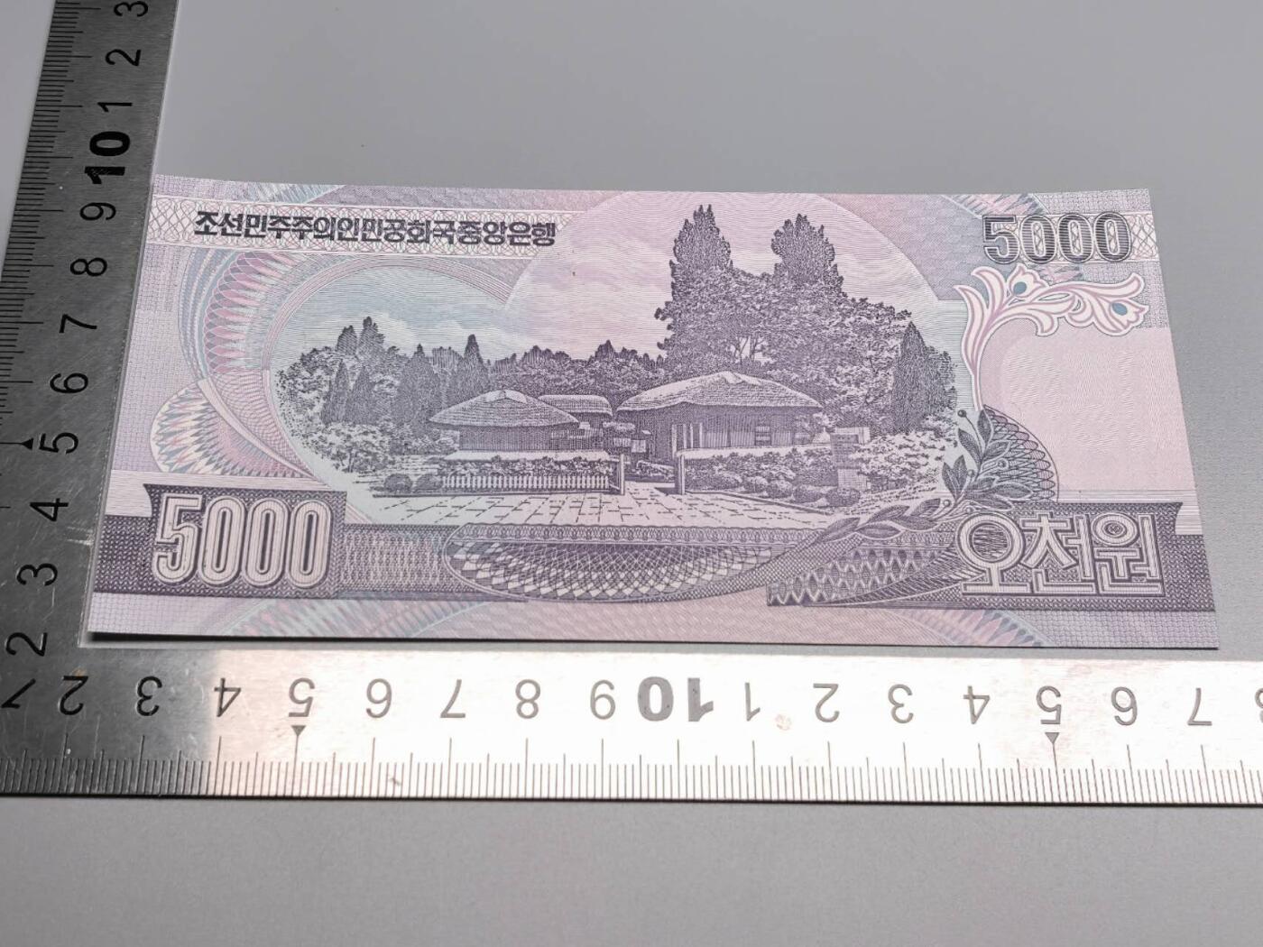 小驴勋章奖章收藏8月23日星期六晚18点拍卖（有偿代拍送拍规则在简介最后，店主微信码在最后一拍品，参拍须阅读规则后再参拍，关系到运费包装发货时效真假辨别等关键信息，送拍规则在介绍最后面）