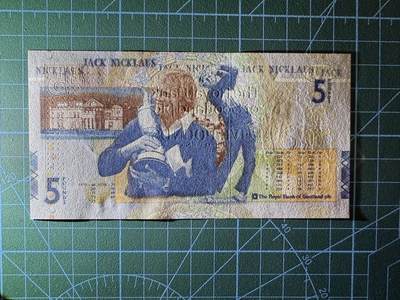 【炜奕收藏】，第四十二期 2005年苏格兰皇家银行5镑纪念钞，UNC品相，凹凸感强烈