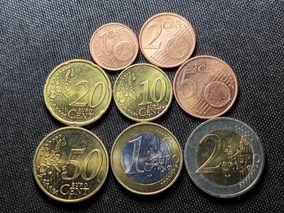 KK钱币收藏小铺 套币 银币专场 2月预留时间 周末发货 -  奥地利欧元大小面值一套 好品