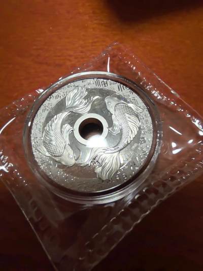 长老汇蛇年精选第三十九场拍卖 2022萨摩亚福禄寿喜之福1元精制中孔银币，全息，6666枚，盒内带射灯，钻石切割心形盒，盒证全