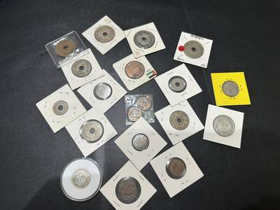 《外钞收藏家》第五百五十九期（靓号、稀少评级等品种丰富）（本平台长期征集拍品、欢迎藏友们联系合作） - 巴基斯坦多枚 精美硬币一起 品相如图