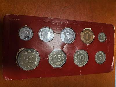 长老汇蛇年精选第三十九场拍卖 1976马耳他精制币9枚套，卡装
