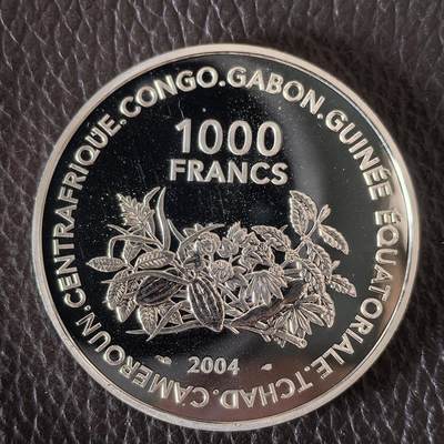 道一币馆币章第一百四十三场 - 中非地区2004年06年德国世界杯1000法郎精制银币   22.2g 925S 12000