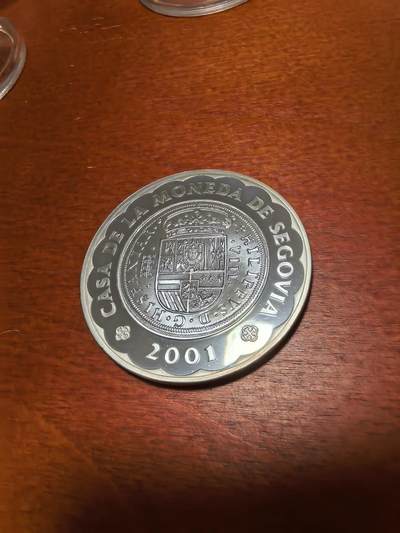 长老汇蛇年精选第三十九场拍卖 2001西班牙塞维利斯造币厂周年纪念2000比塞塔精制银币，27克925银