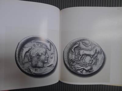 世界钱币章牌书籍专场拍卖11.01  一本关于古希腊钱币的书