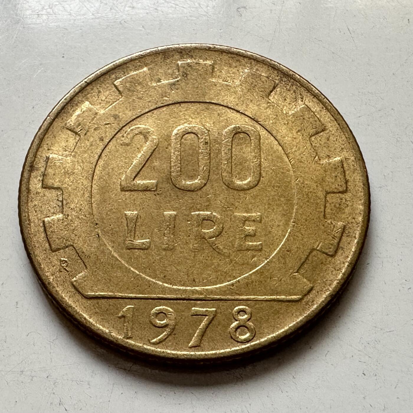 🌹外币初藏🌹🐯2025年第92场  每周二四六晚8️⃣点 接代拍 意大利1978年200里拉