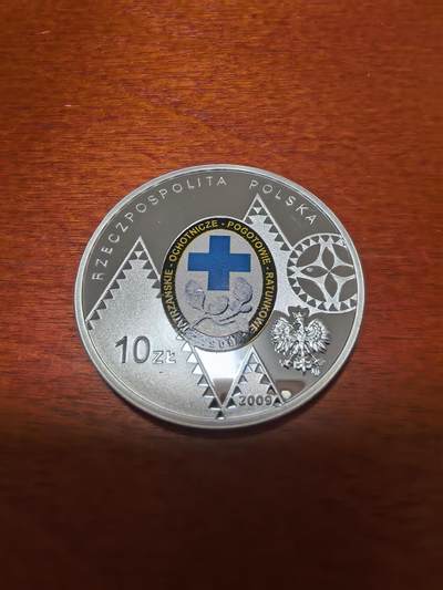 长老汇蛇年精选第三十九场拍卖 2009波兰塔塔尔救援队百周年10兹罗提局部彩色精制银币，14.14克925银