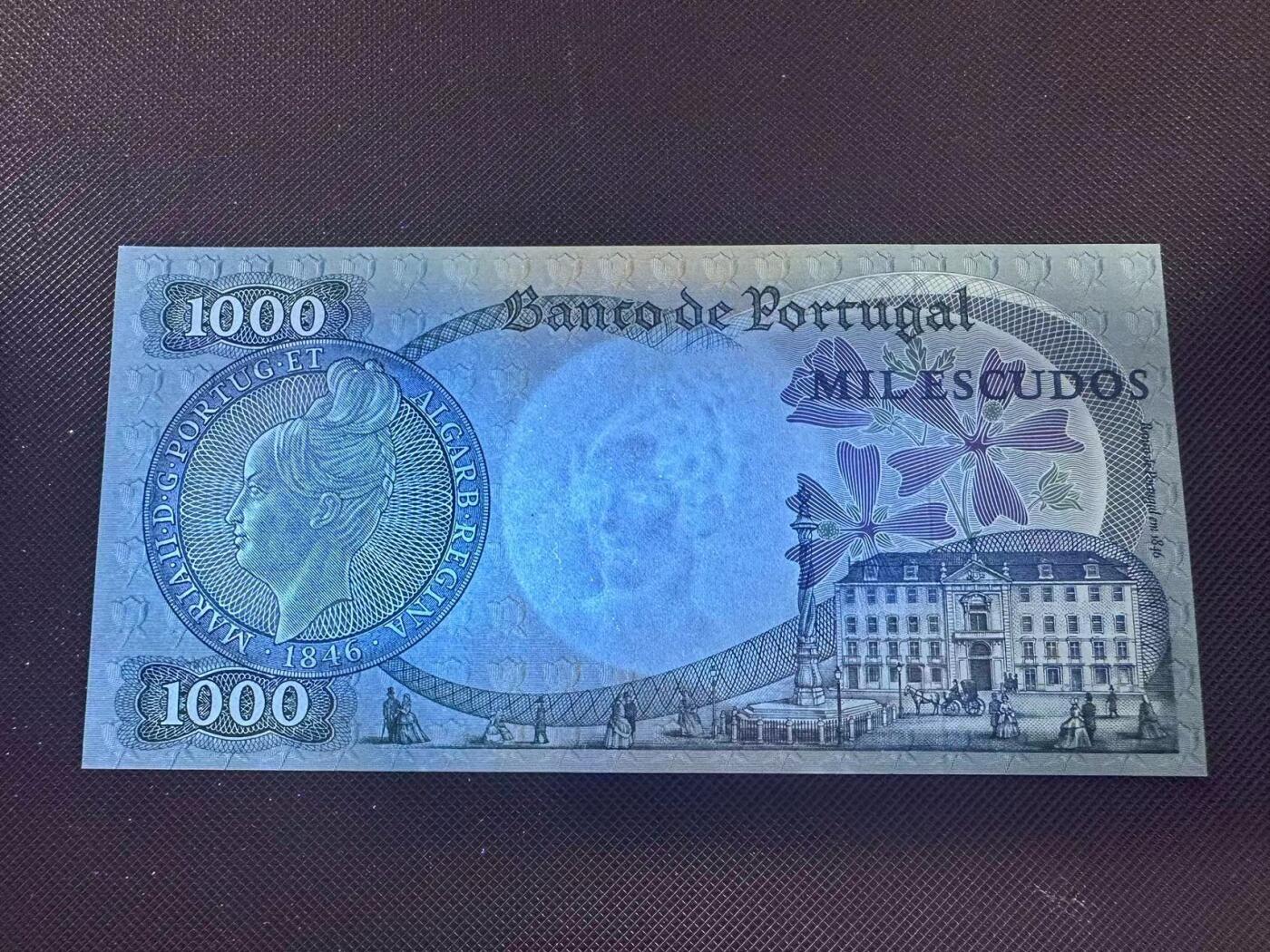 喜羊羊钱币收藏2025第9期(普品场) 	葡萄牙	P-172a 1967年1000埃斯库多		UNC-没发现什么问题 不绝				BES05016			