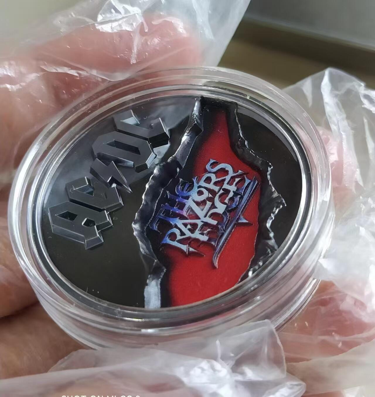 第171期拍卖【长期征集拍品】  库克2019, AC/DC系列-《剃刀边缘》，2盎司,加厚,四层超高浮雕、超深镂空,smart minting技术,彩色,黑色抗氧化精制银币. 盒证全. 集先进技术之大成银币. CIT出品极品银币.公认最炫酷震撼(没有之一)的超高颜值精极品银币.