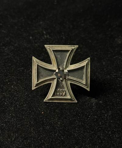 戎马世界章牌大赏第103期 - 铭记历史！德国二战一级铁十字勋章 98厂造