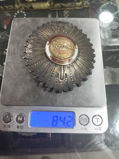 新时代收藏徽章红藏拍卖(第二十四场)  限时回归徽章杂项大合集拍场 秘鲁50年代 秘鲁国家杰出服务勋章大授 星芒章 利马造币厂制作 纯银 大授 克重80多克