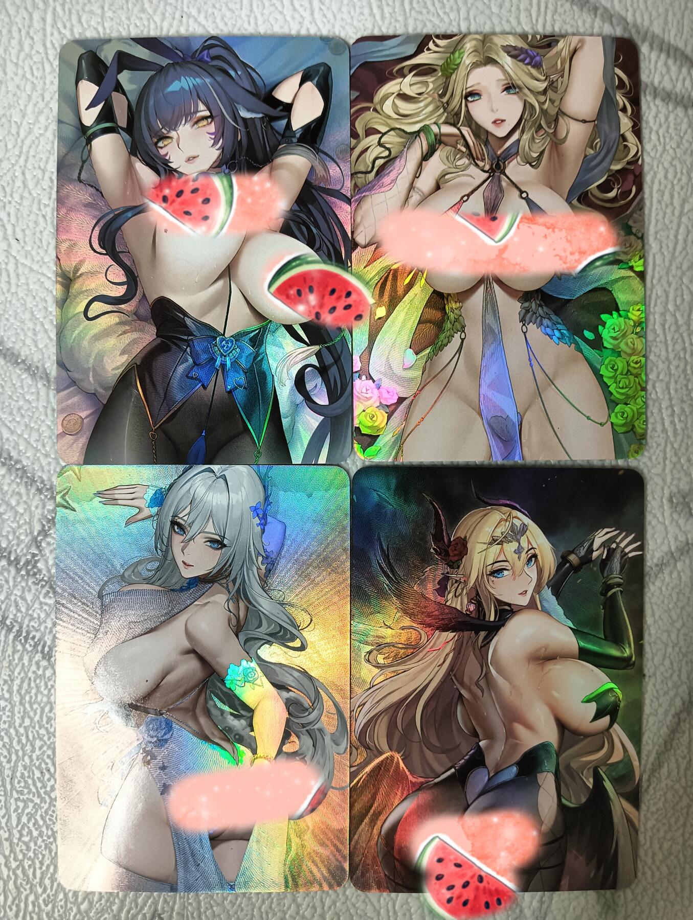 花开卡拍第35期（8月24号周日截拍，品控勿拍!!!拍品不寄存，运费5元，自制卡难免瑕疵，可能存在轻微撞角爆边等出厂瑕疵，品控介意勿拍！） 主任 抱枕尤物 动漫美女 清凉彩闪4张