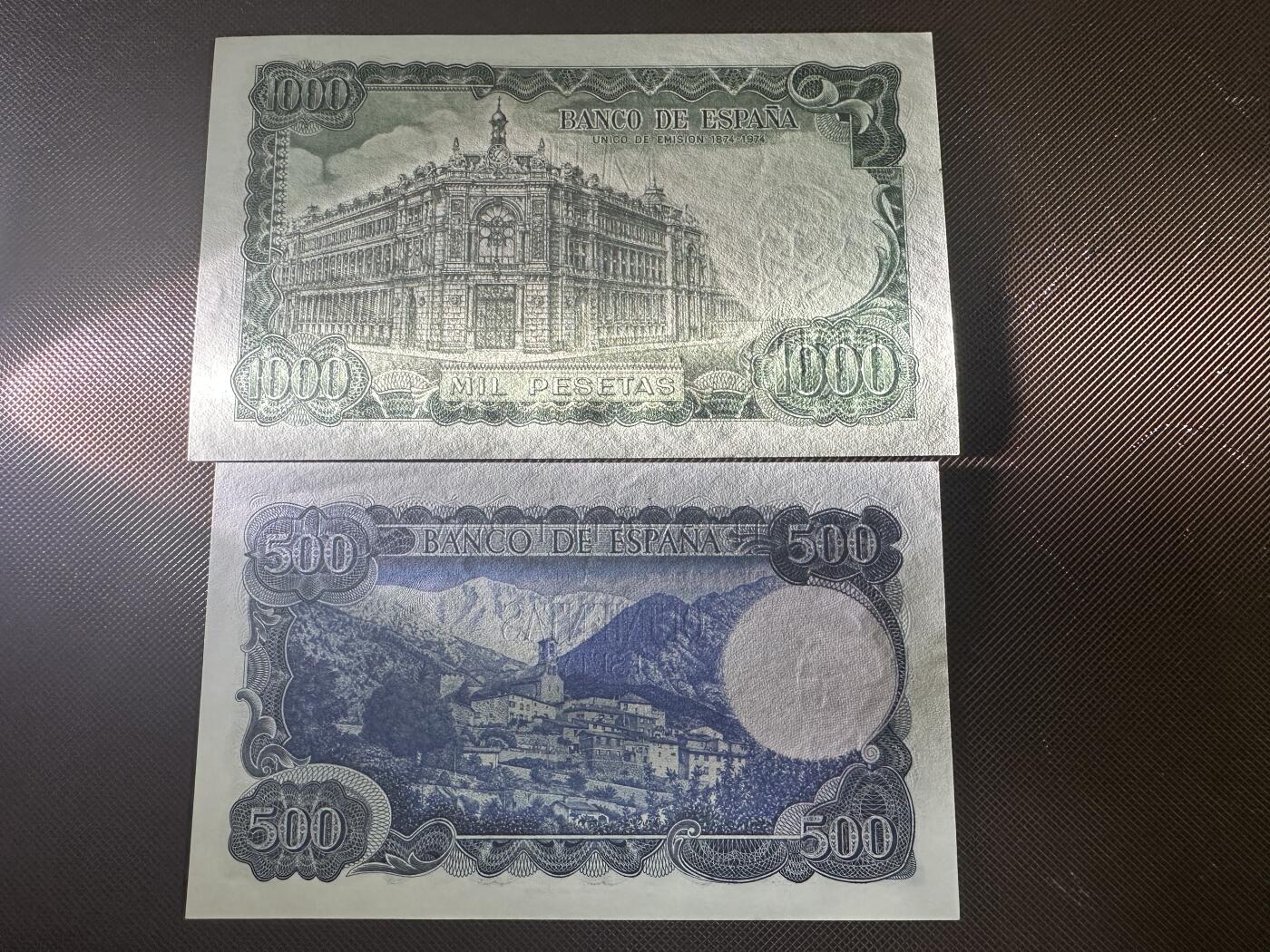 喜羊羊钱币收藏2025第9期(普品场) 西班牙1971年 500-1000 unc 500有轻微荧光反应