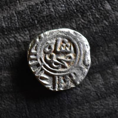 【良泉】第38期【直播场】9月18日晚19.30点开拍！ 组，西方古代钱币、丝路杂项专场  - 【美品】公元1296-1316【德里苏丹】阿拉乌德丁·卡尔吉“三体文”吉塔尔，3.22克