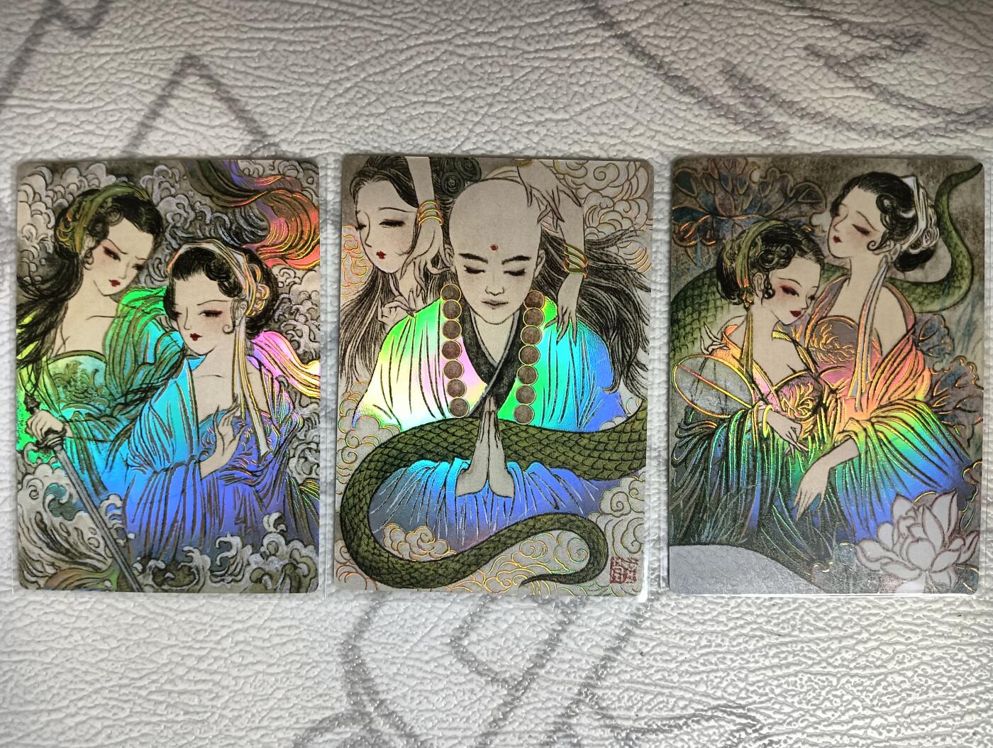 花开卡拍第35期（8月24号周日截拍，品控勿拍!!!拍品不寄存，运费5元，自制卡难免瑕疵，可能存在轻微撞角爆边等出厂瑕疵，品控介意勿拍！） 莹彩意白蛇传 1套3张