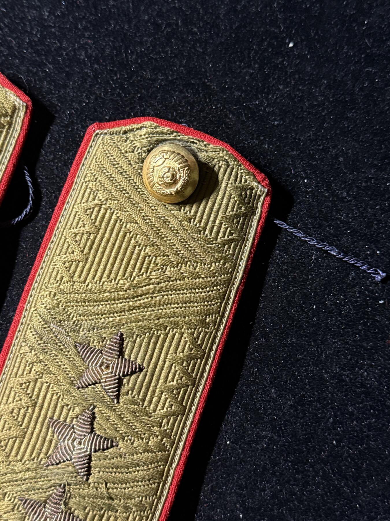 戎马世界章牌大赏第103期 苏联m43上将肩章，复刻