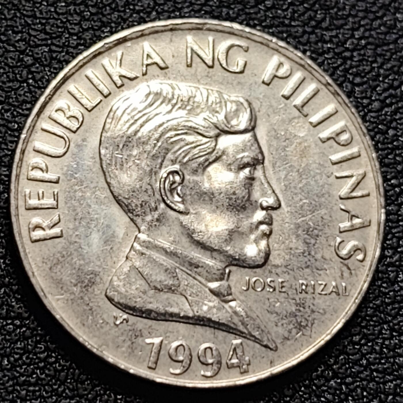 泉币菌-第93场-精品福利场（满包邮条件，下周一发货） 水牛 🐃 菲律宾1比索 小版 1994年