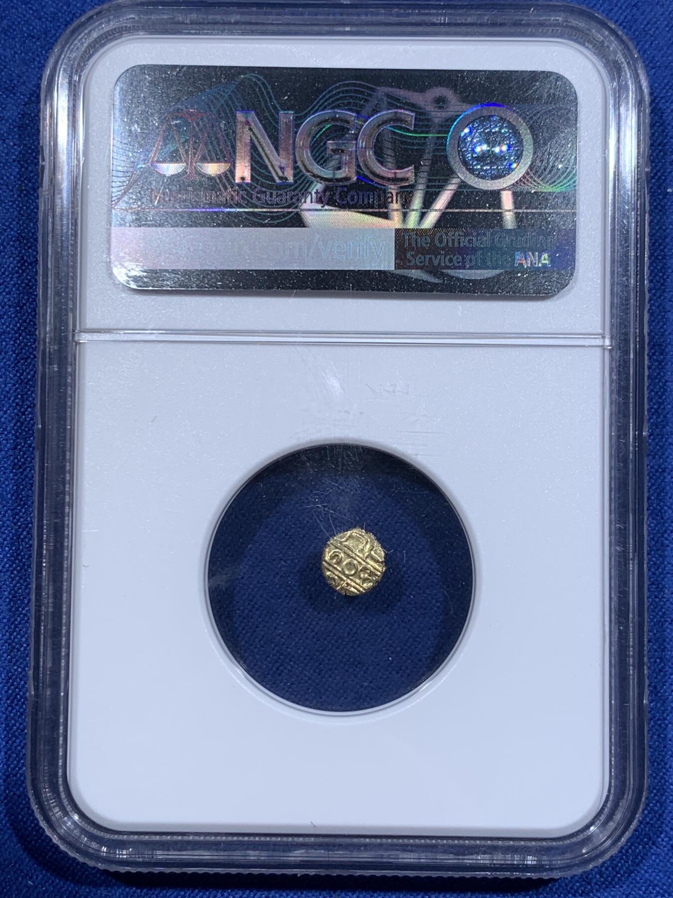 《竞宝斋》第411场 周日，周一，周二，3场连拍 （全场包邮） NGC MS63 印度 迈索尔王国 1638-1812年 1F 金币 南印度经典货币形态 毗湿奴神像 外拍上涨品种
