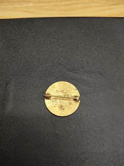 新时代收藏徽章红藏拍卖(第二十四场)  限时回归徽章杂项大合集拍场 美国一战老兵协会 金级50周年纪念章 铜制别针珐琅