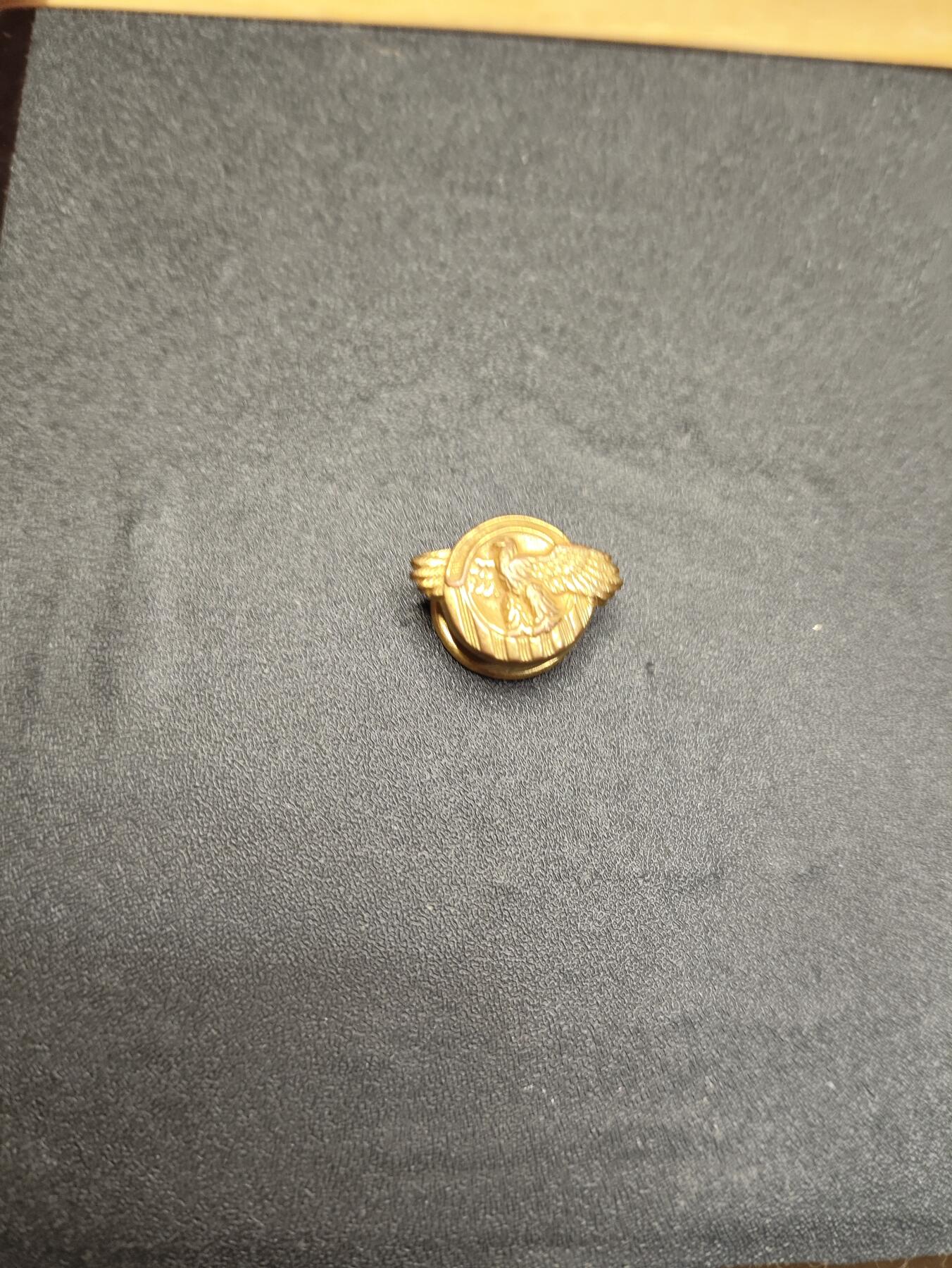 新时代收藏徽章红藏拍卖(第二十四场)  限时回归徽章杂项大合集拍场
