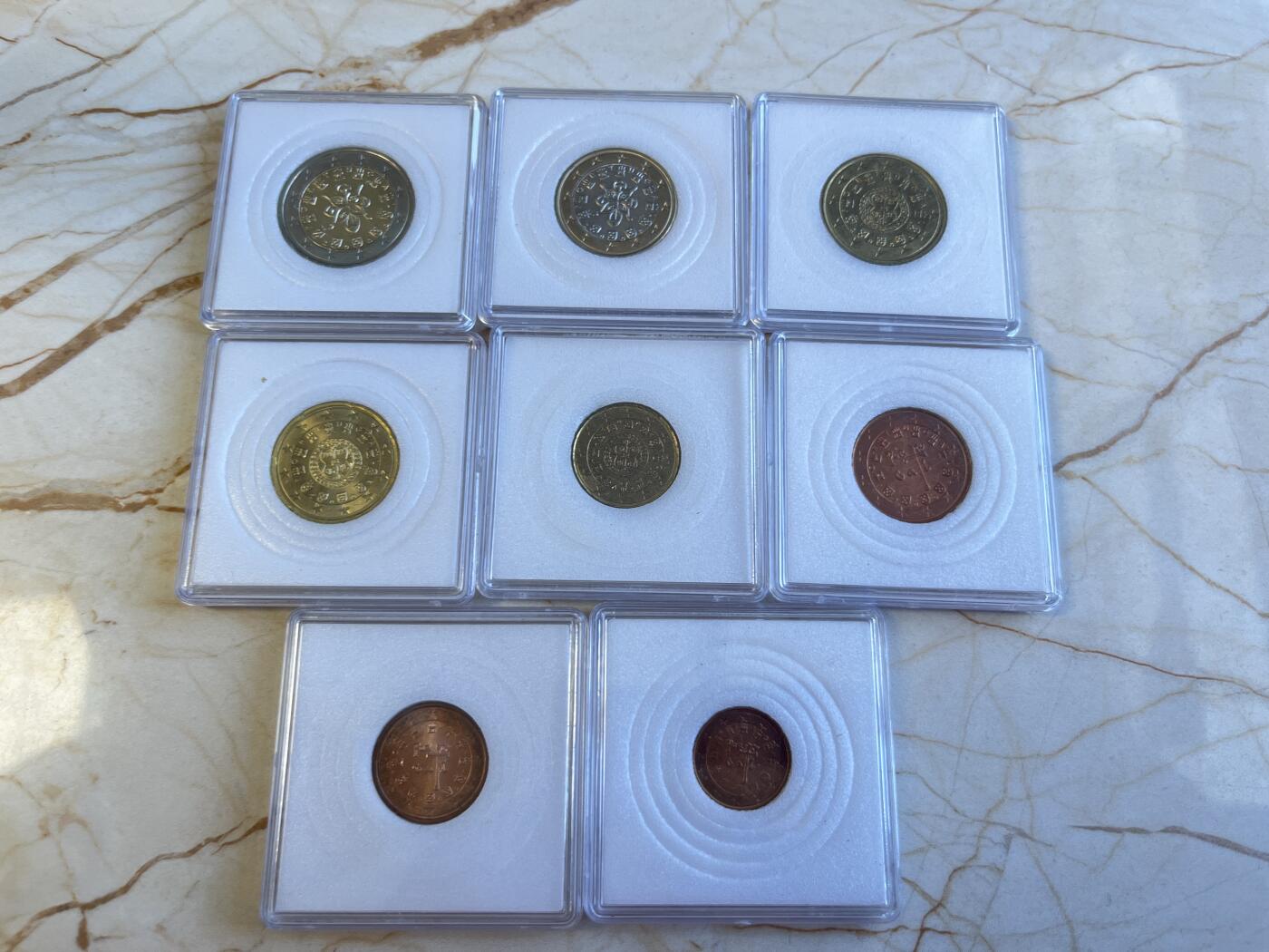 第172期拍卖【长期征集拍品】 葡萄牙2002年8枚纪念币（2欧，1欧，50分，20分，10分，5分，2分，1分）