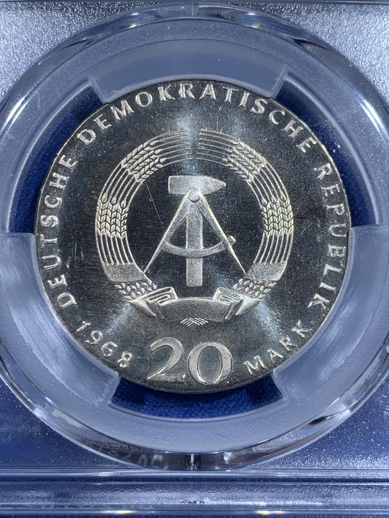 《竞宝斋》第411场 周日，周一，周二，3场连拍 （全场包邮） PCGS MS66 高分！1968东德20马克银币 大热品种 马克思诞辰150周年 难出分品种 人像立体感极强 品相一流