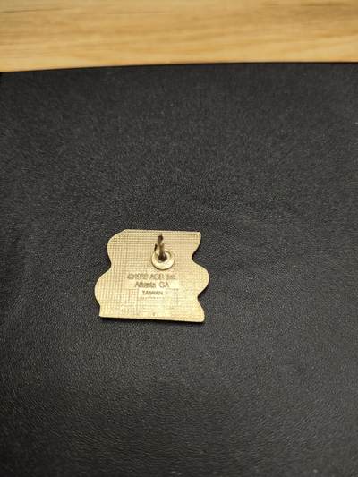 新时代收藏徽章红藏拍卖(第二十四场)  限时回归徽章杂项大合集拍场 美国戒烟主题徽章