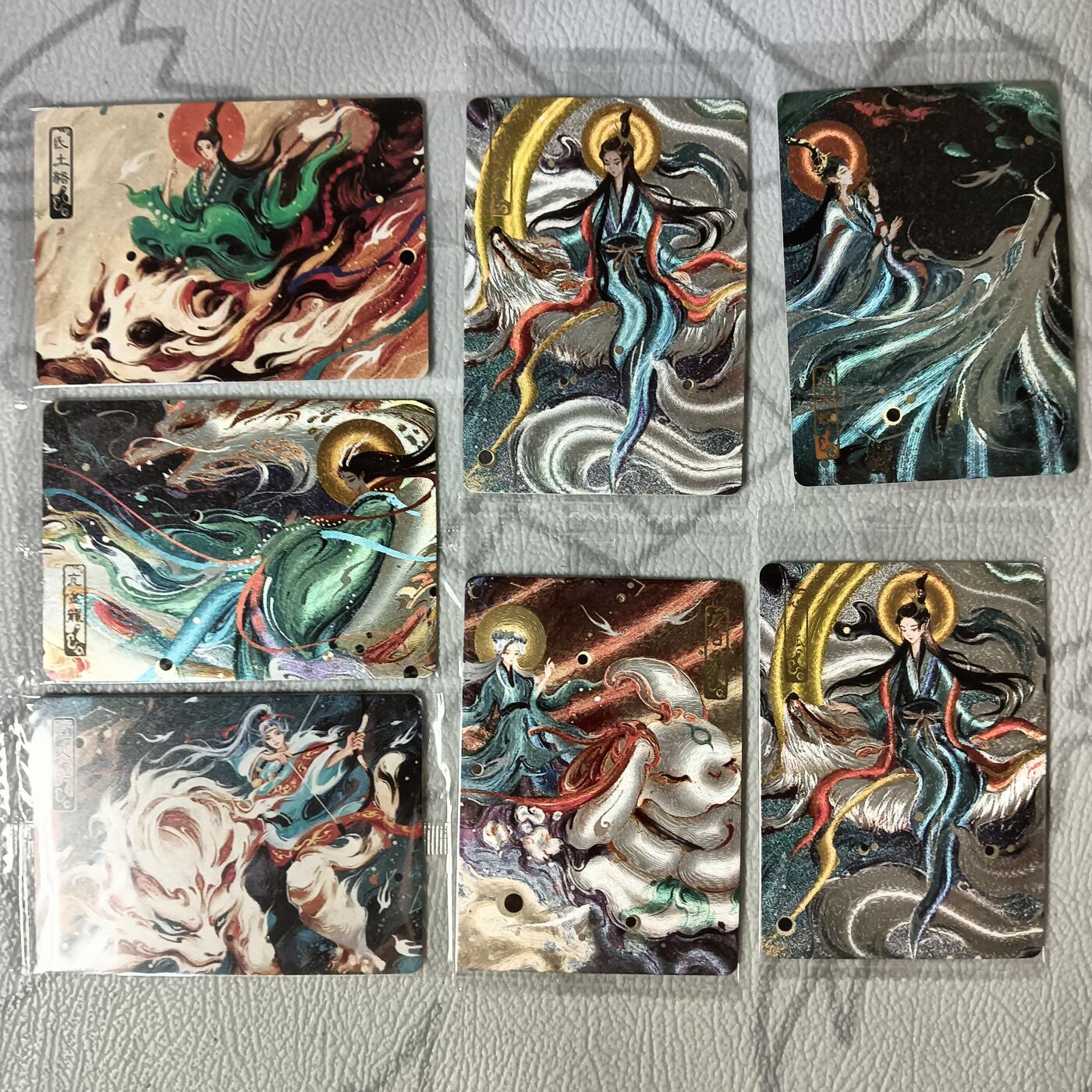 花开卡拍第35期（8月24号周日截拍，品控勿拍!!!拍品不寄存，运费5元，自制卡难免瑕疵，可能存在轻微撞角爆边等出厂瑕疵，品控介意勿拍！） 可可瑞听二十八星宿 粗闪5张+普卡2张