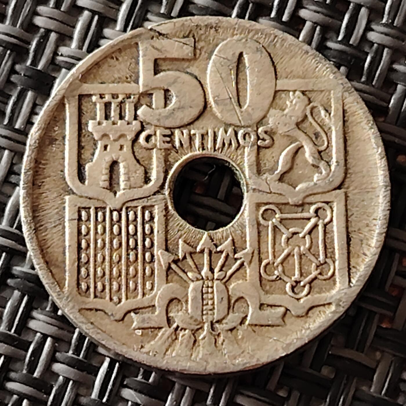 布加迪🐬～世界钱币(上海)🌾第 236 期 /  各国套币和散币 西班牙🇪🇸  1949年 50分