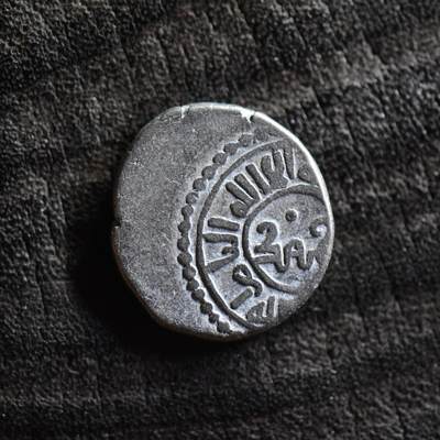 【良泉】第38期【直播场】9月18日晚19.30点开拍！ 组，西方古代钱币、丝路杂项专场  - 公元1200-1220年【花剌子模】阿拉乌丁·摩诃末，中心铭文版，吉塔尔，3.22克