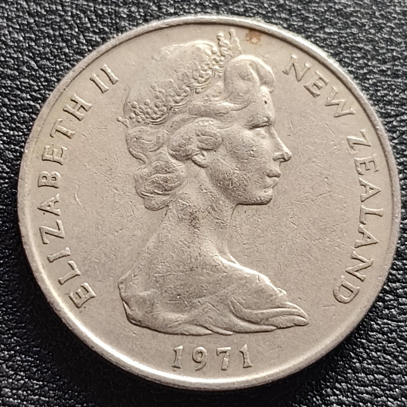 泉币菌-第94场-散币乐园场（满包邮条件，下周一发货） 1971年 英属新西兰20分镍币 几维鸟  伊丽莎白二世女王 28.5mm 