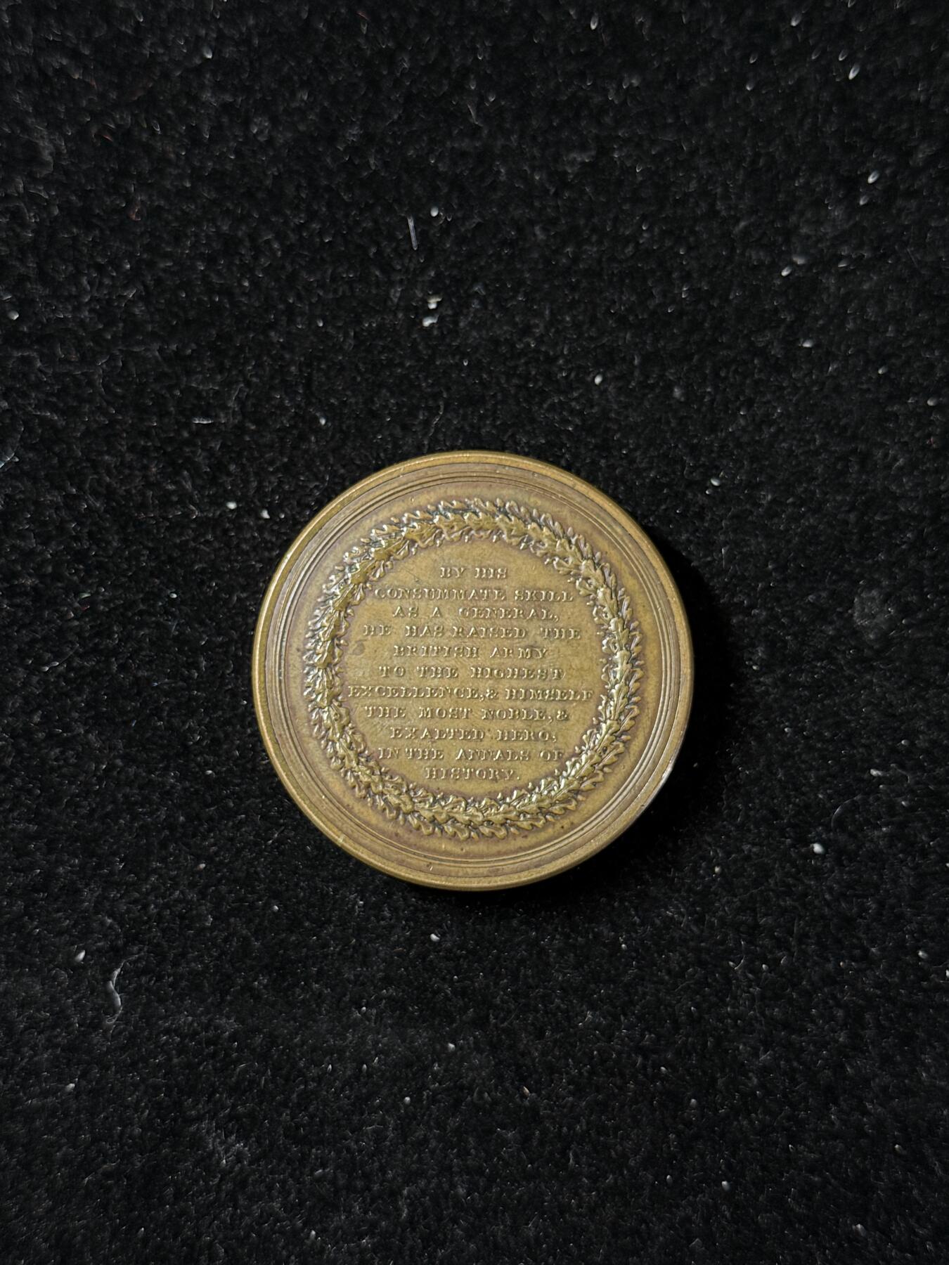 戎马世界章牌大赏第103期 威灵顿公爵 1815 年欧洲大陆胜利纪念盒式勋章