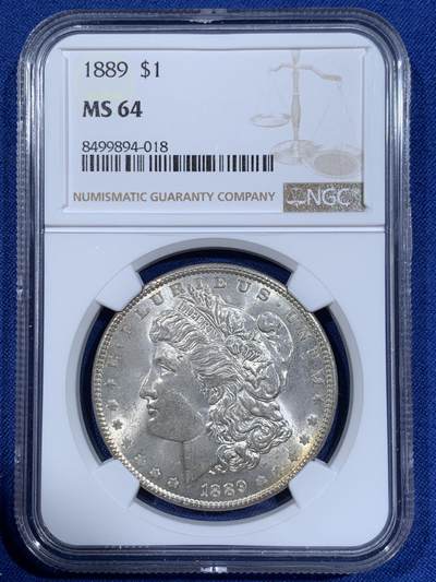 《竞宝斋》第411场 周日，周一，周二，3场连拍 （全场包邮） - NGC MS64 美国 1889 摩根 一美元 银币 卷拆品 上n日常低评
