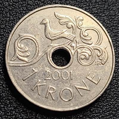 泉币菌-第93场-精品福利场（满包邮条件，下周一发货） - 挪威2001年 1克朗硬币 哈拉尔五世皇冠 中孔铜镍币 21mm