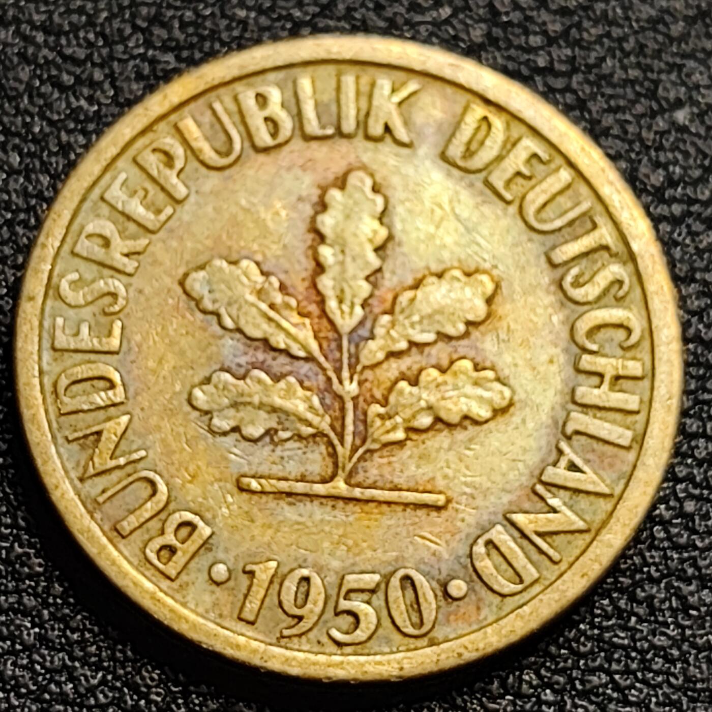 泉币菌-第93场-精品福利场（满包邮条件，下周一发货） 早期 联邦德国1950年 10芬尼硬币 橡树麦穗  银行版 21.5mm